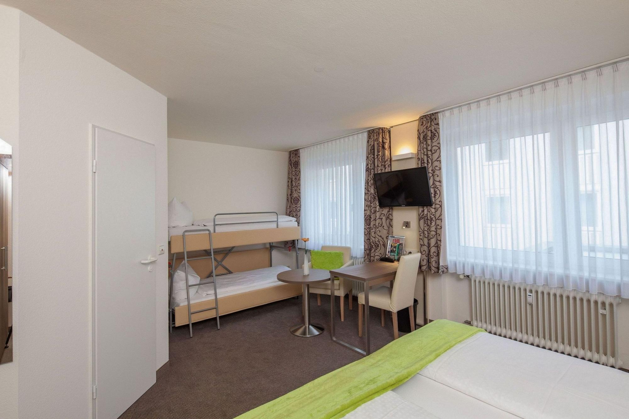 City Hotel Freiburg Экстерьер фото